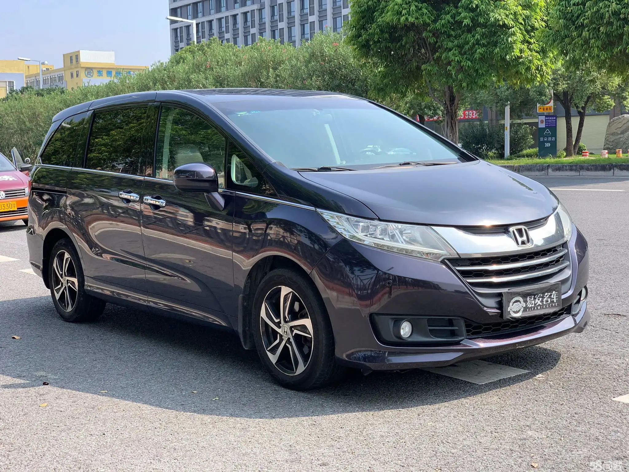 Honda ODYSSEY 2014 #3 Honda ODYSSEY 2014 car image #3