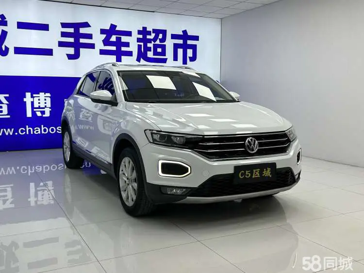 Volkswagen T-Roc 2021 immagine di auto #3