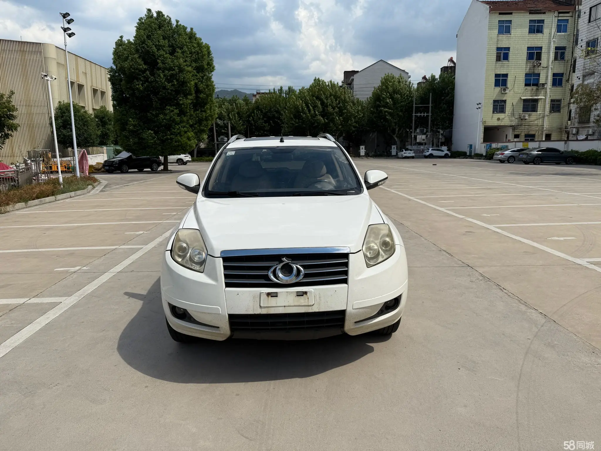 GEELY GX7 2013 car image #3