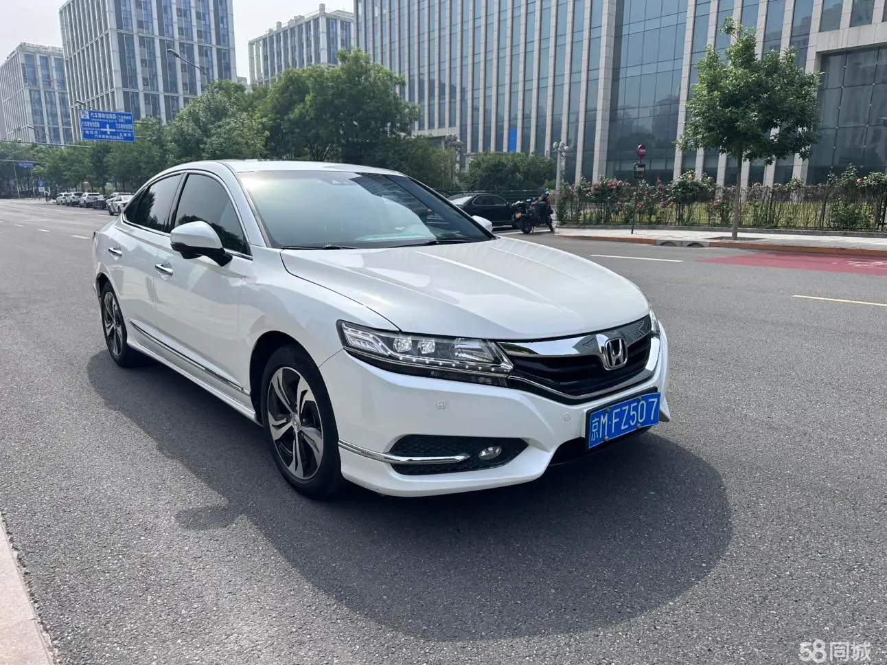 Honda Spirior 2016 car image #3