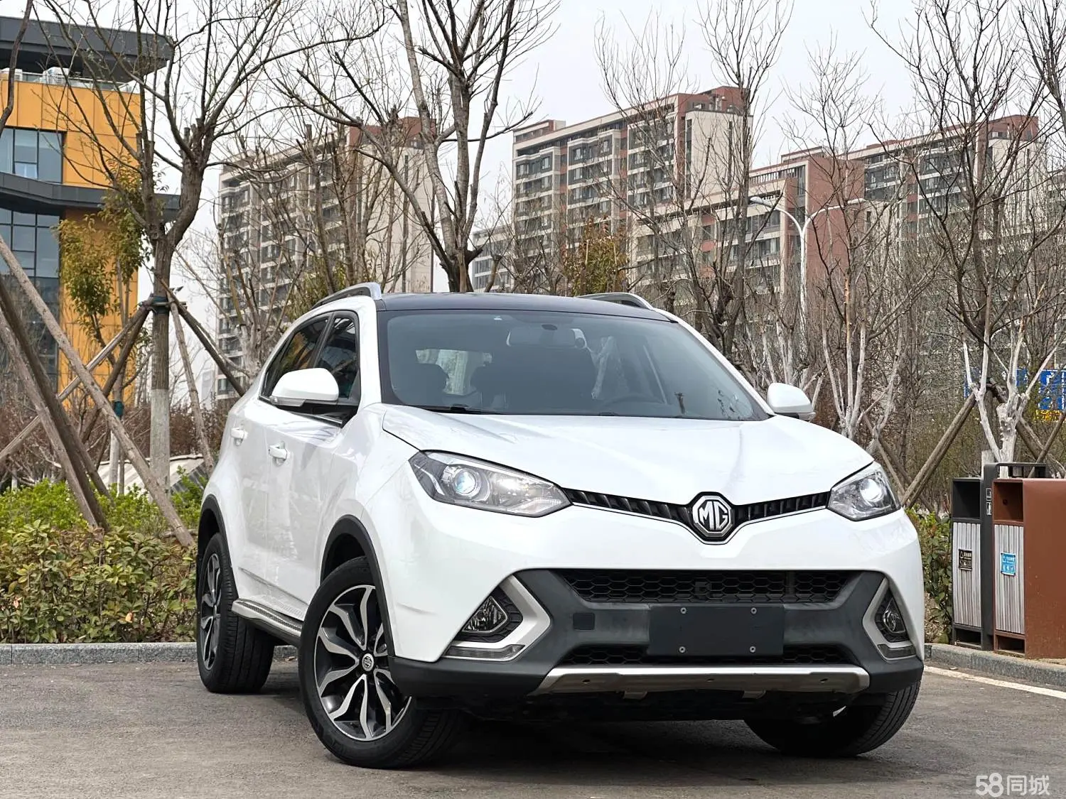 MG GS 2016 car image #3