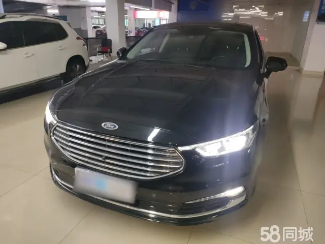 Ford Taurus 2021 صورة سيارة #3