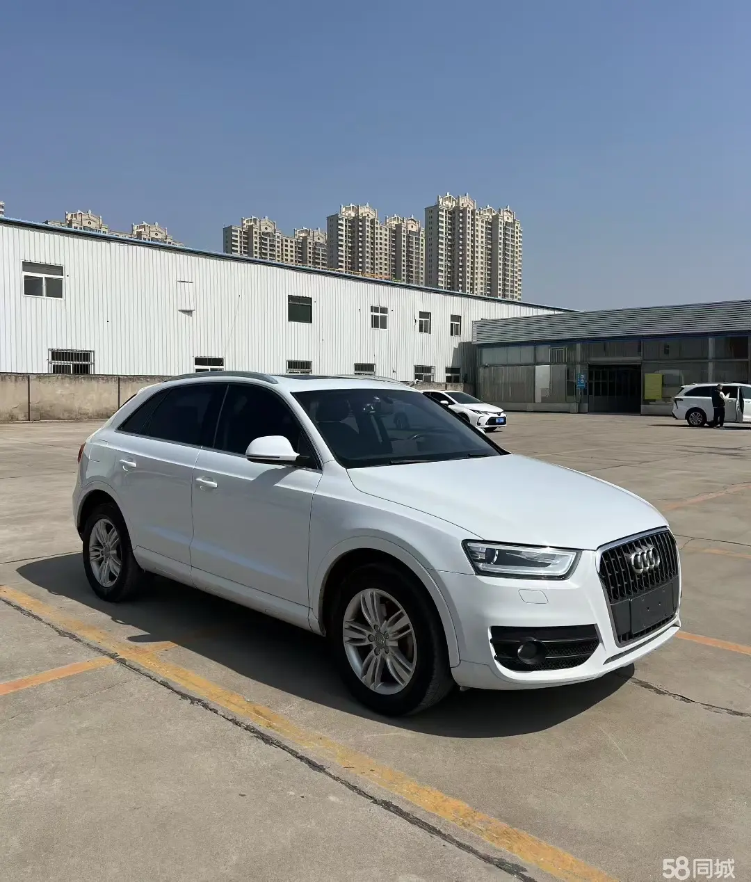 Audi Q3 2015 #3 Audi Q3 2015 car image #3