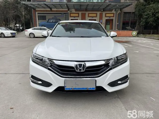 Honda Spirior 2017 car image #3