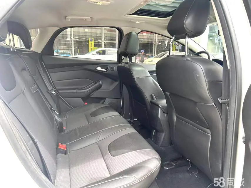 Ford Focus Active 2013 #3 Ford Focus Active 2013 car image #3