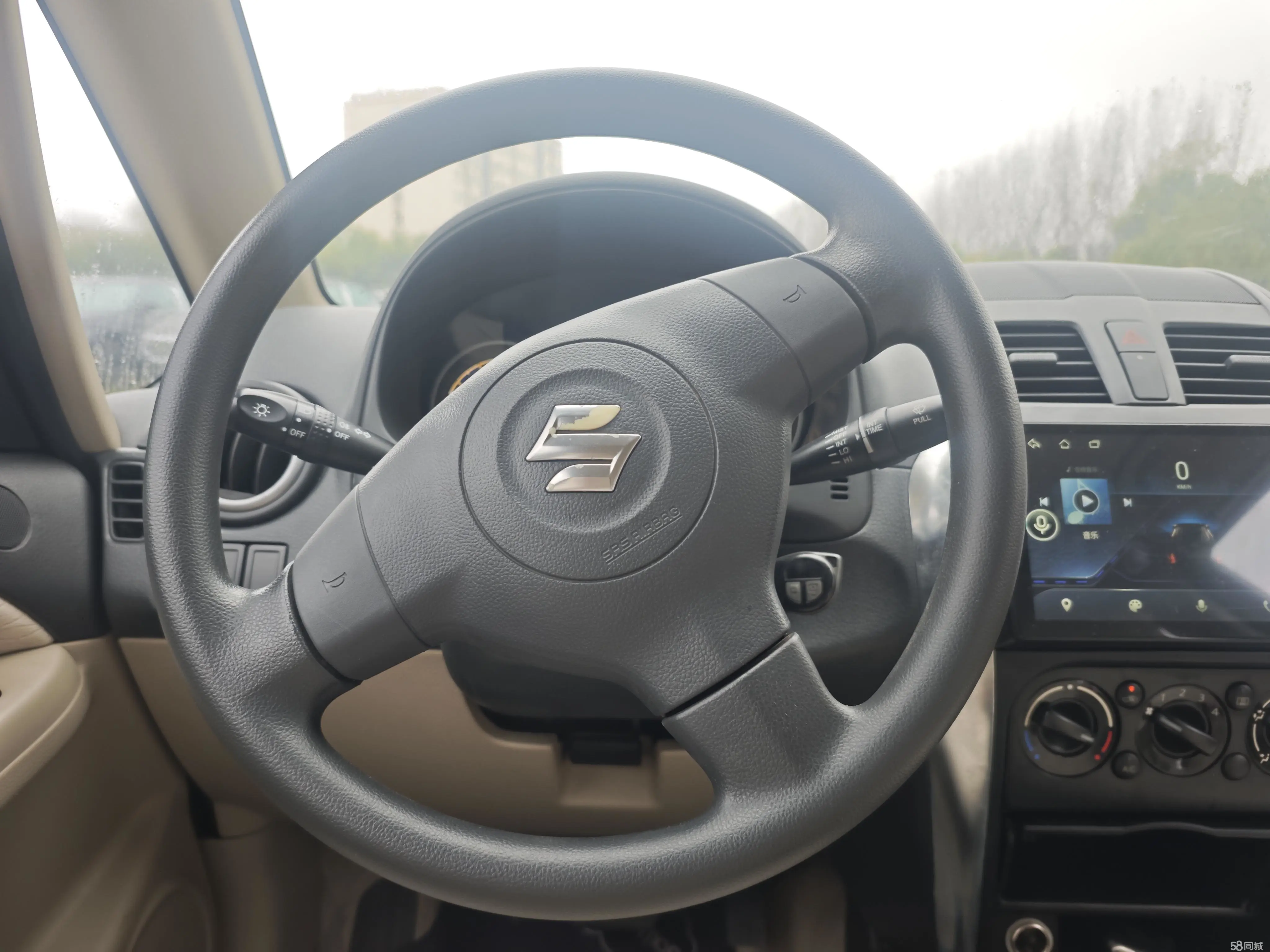 Suzuki SX4 Sedan 2012 imagem de carro #3