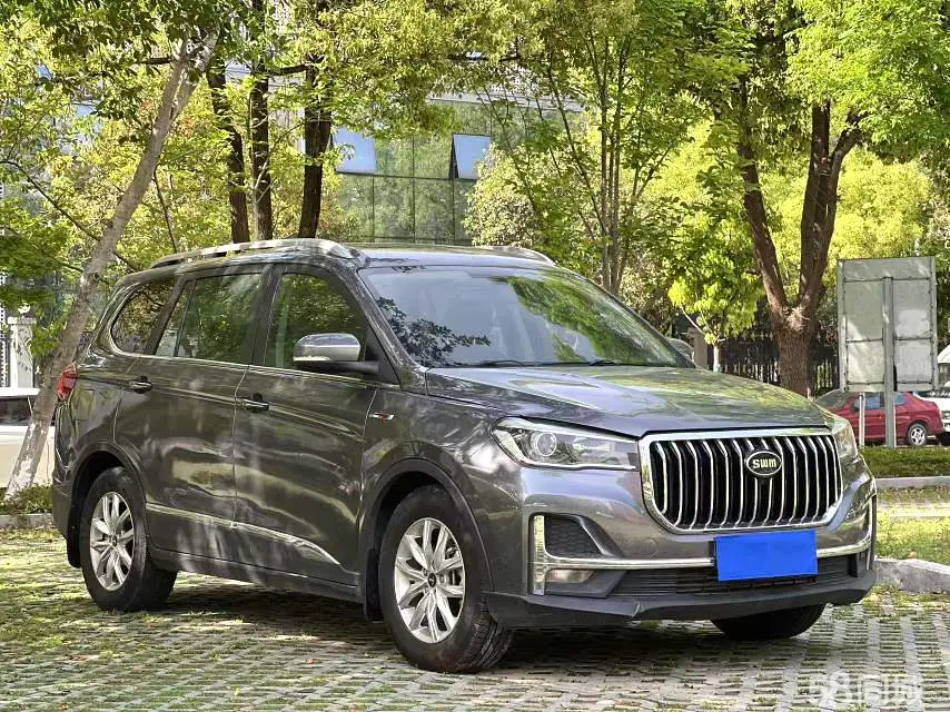 SWM斯威汽车 SWM斯威G05 2020 汽车图片 #3