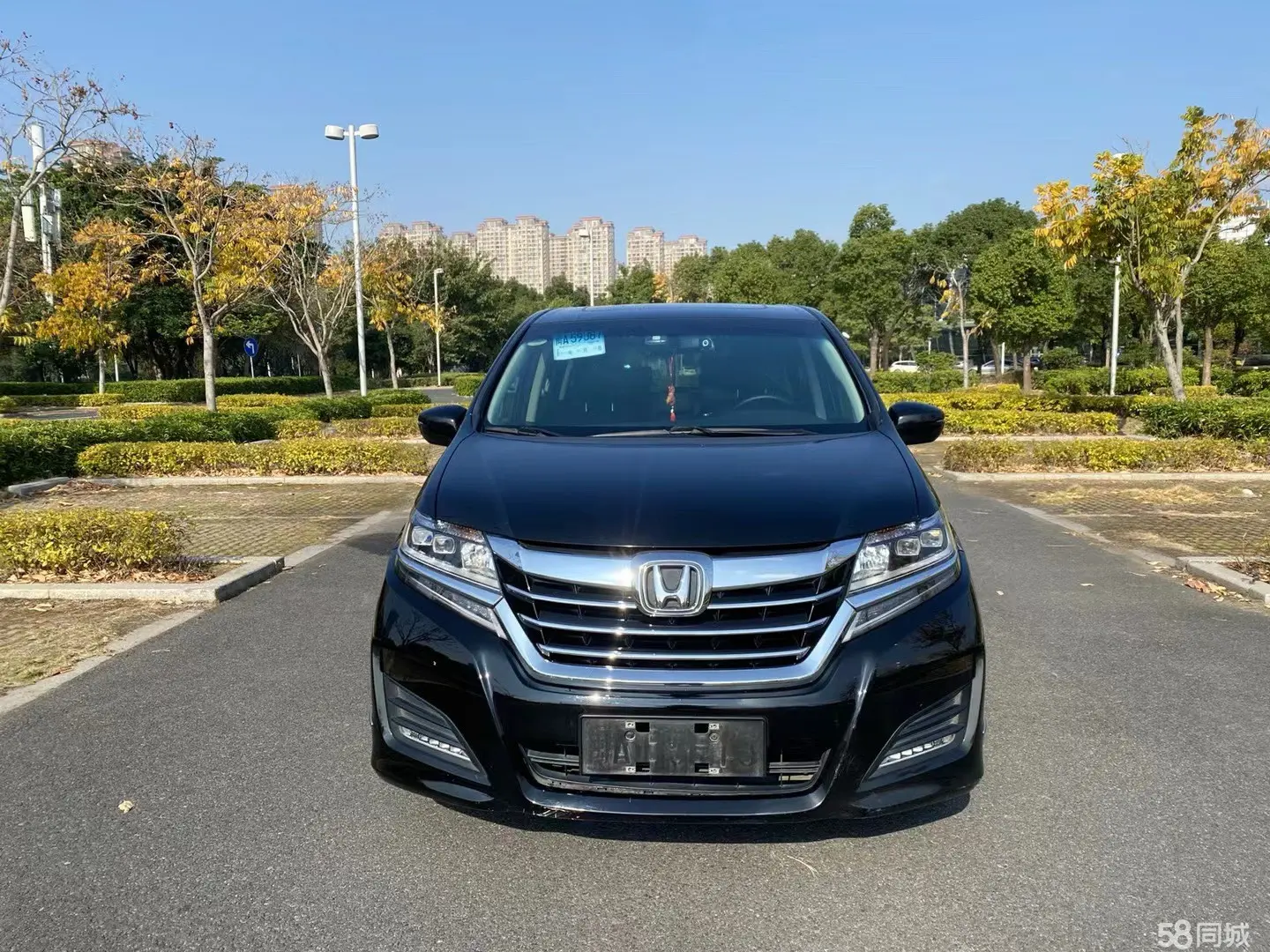 Honda Elysion 2017 #3 Honda Elysion 2017 car image #3