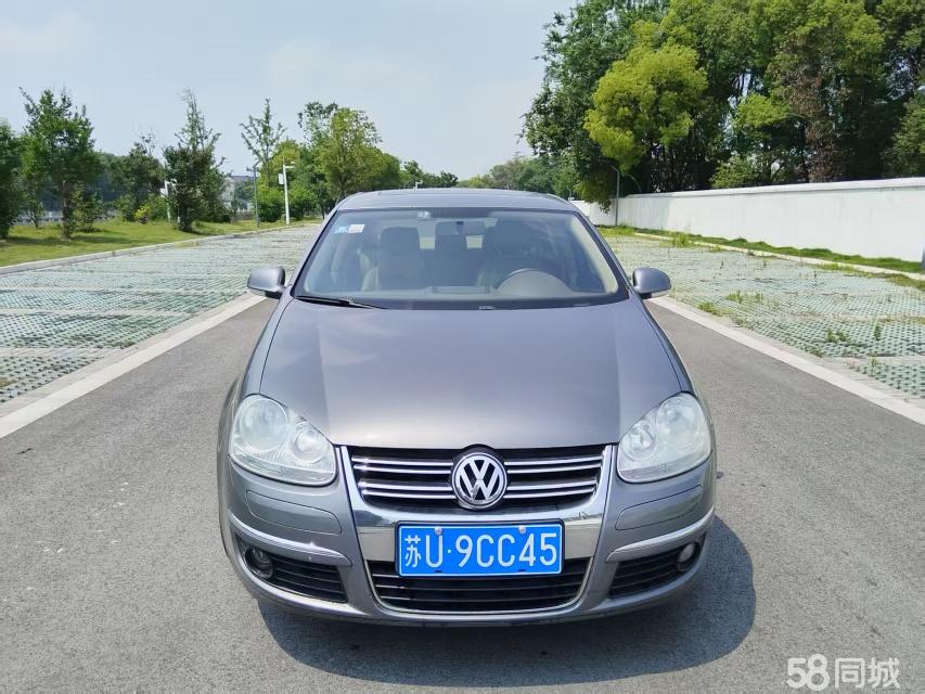 Volkswagen Sagitar 2010 immagine di auto #3