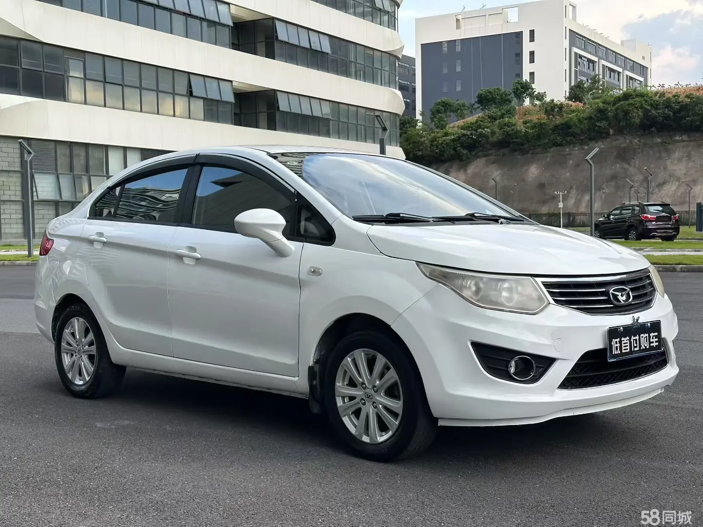 Kaiyi C3R 2016 #3 Kaiyi C3R 2016 car image #3