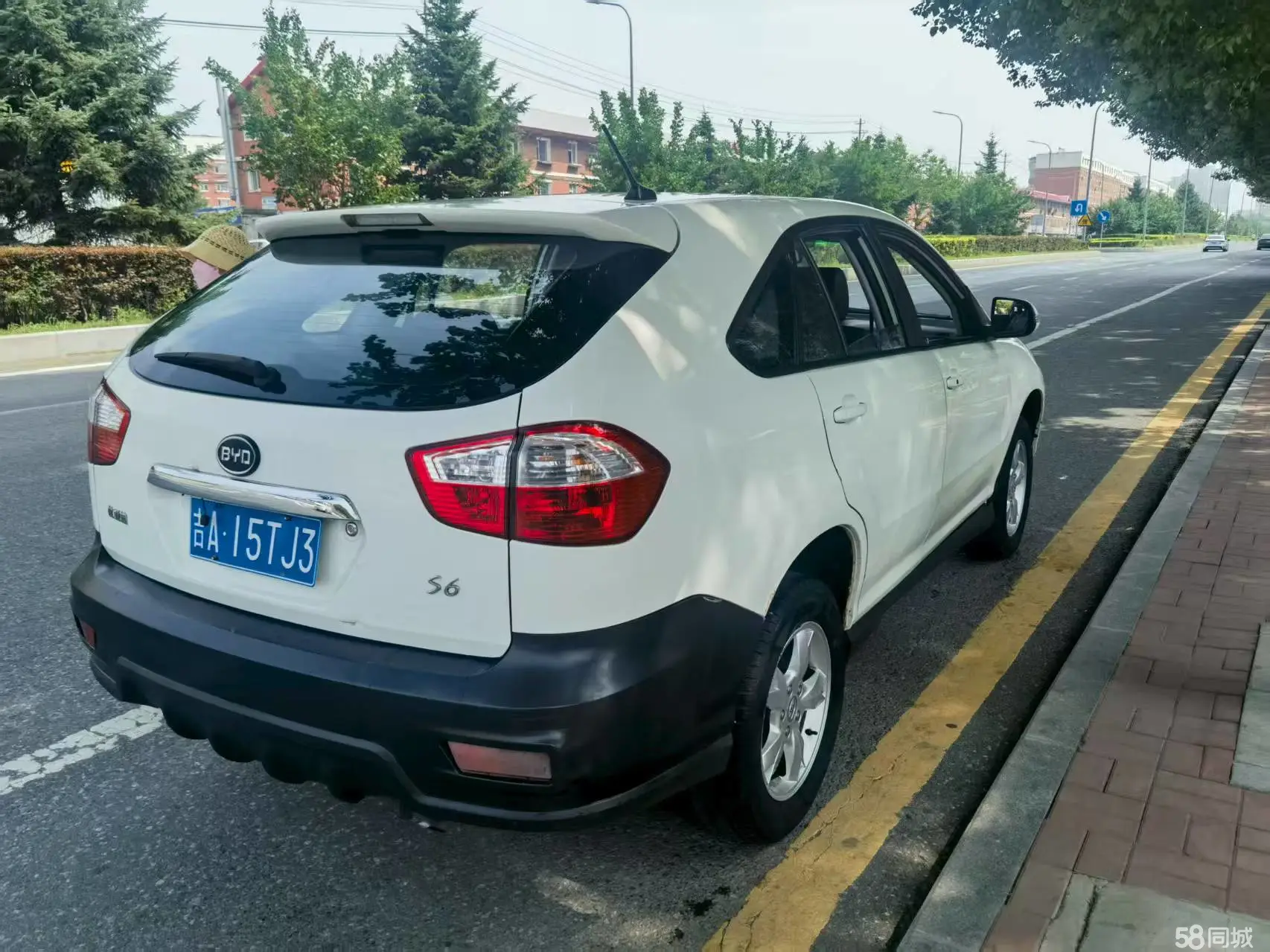 BYD S6 2015 car image #3