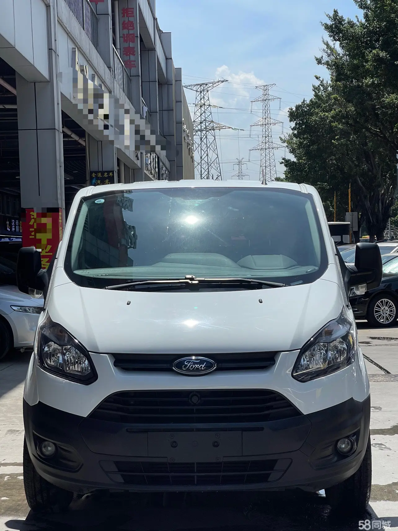 Ford Transit 2022 car image #3