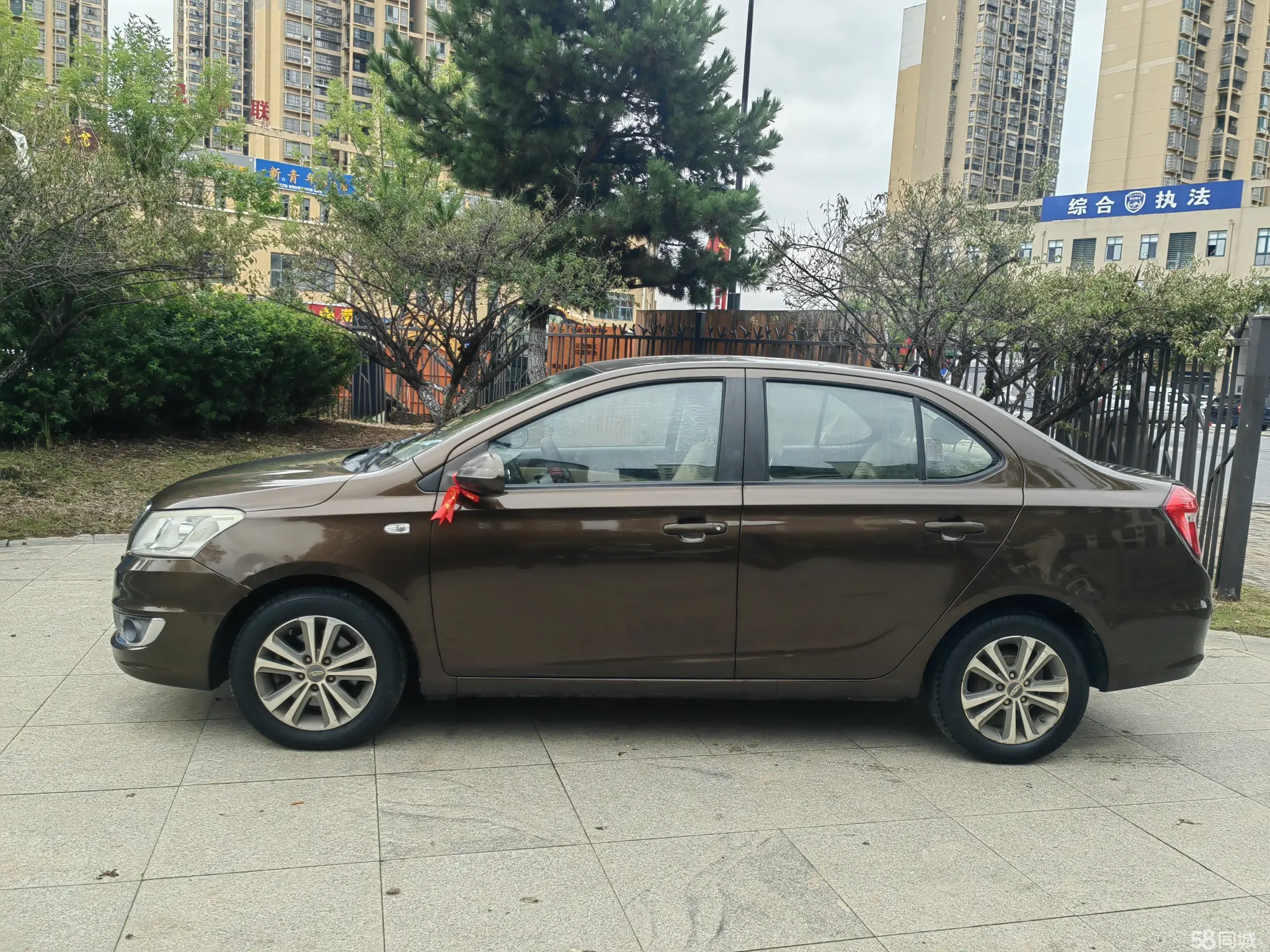 Chery E3 2015 car image #3