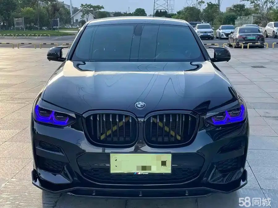 BMW X4 2020 car image #3