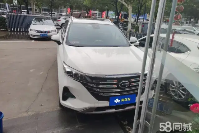 GAC Trumpchi GS5 2020 immagine di auto #3