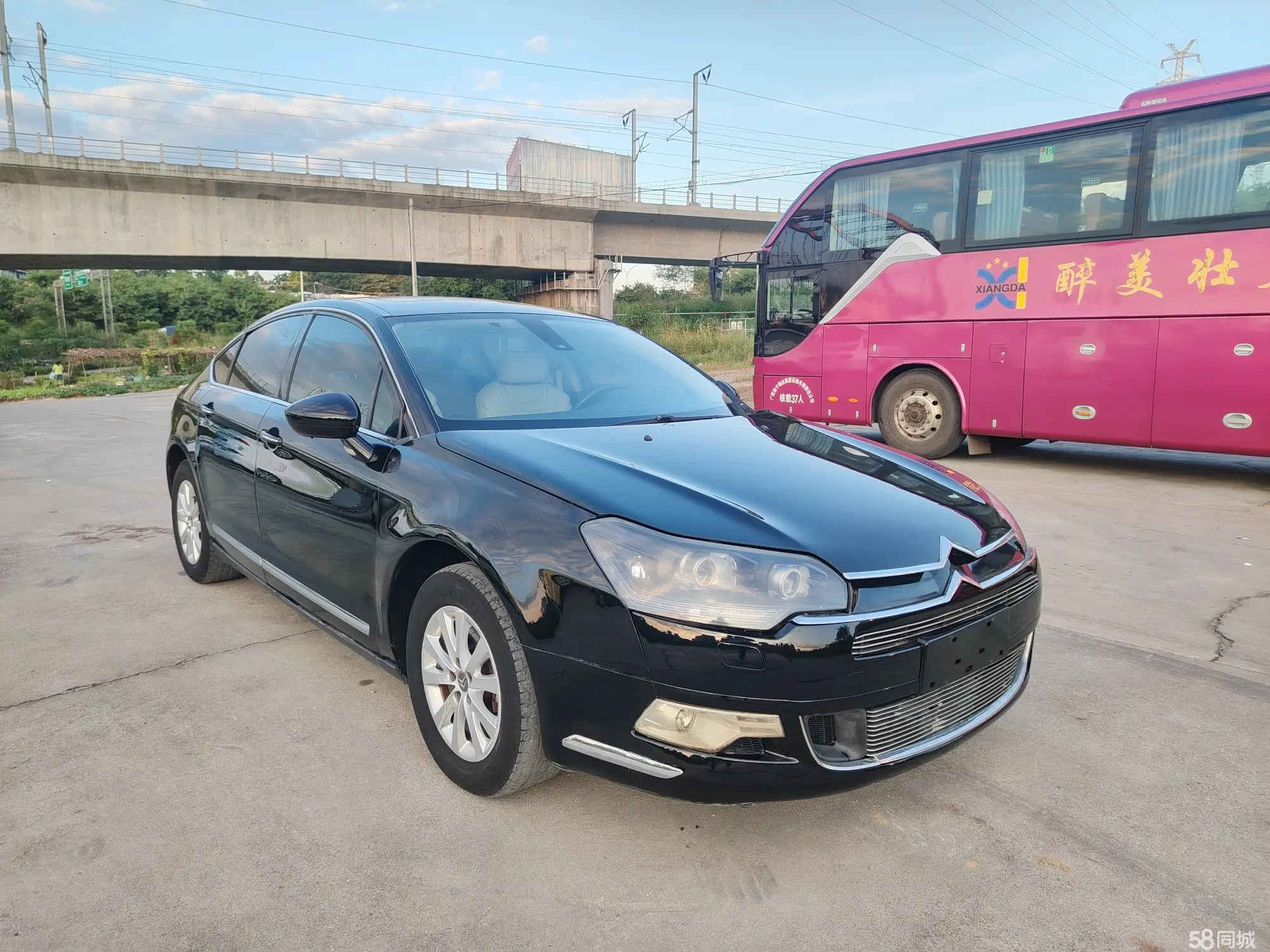 Citroen C5 2012 car image #3