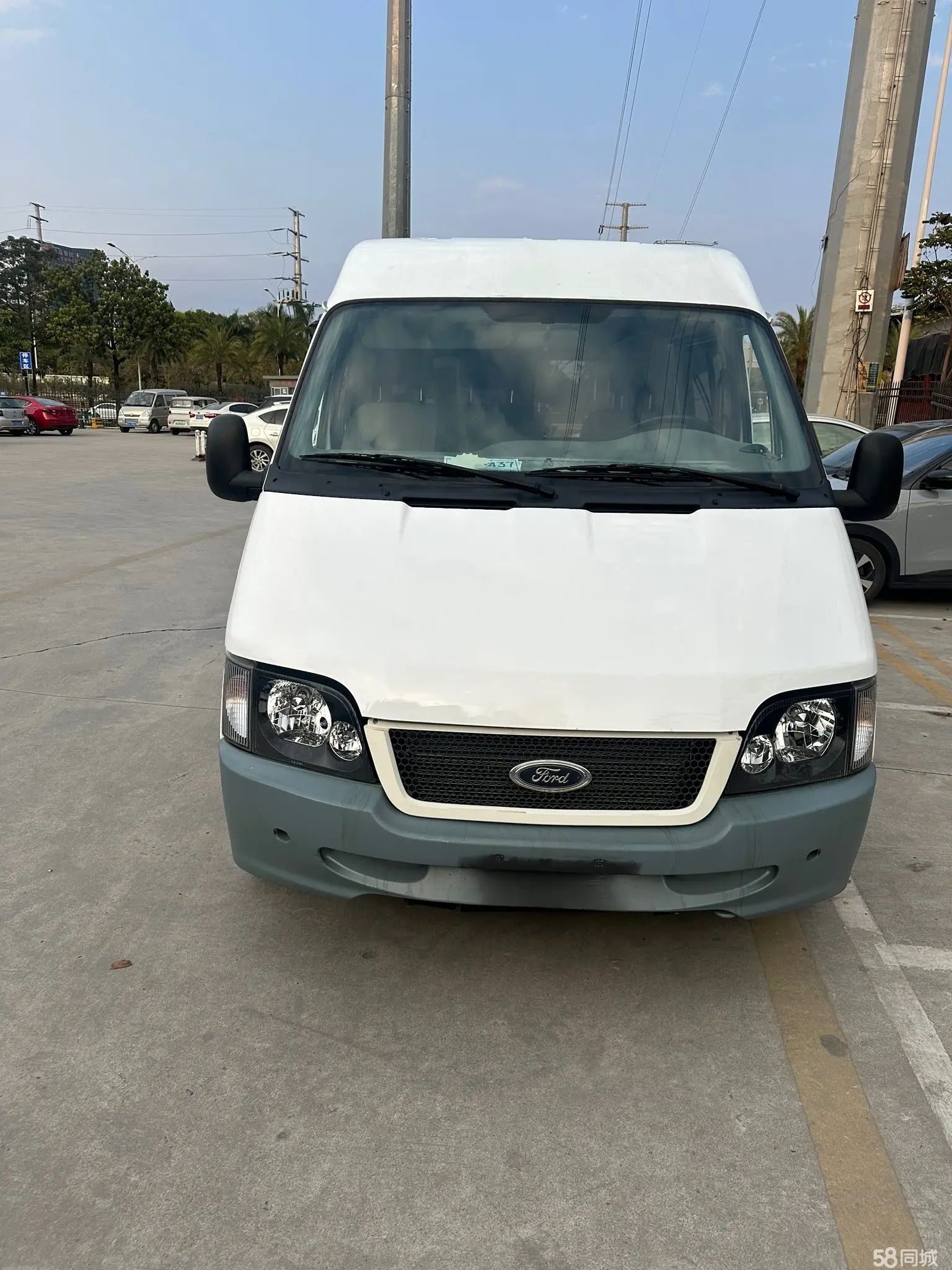 Ford Transit Classic 2016 car image #3