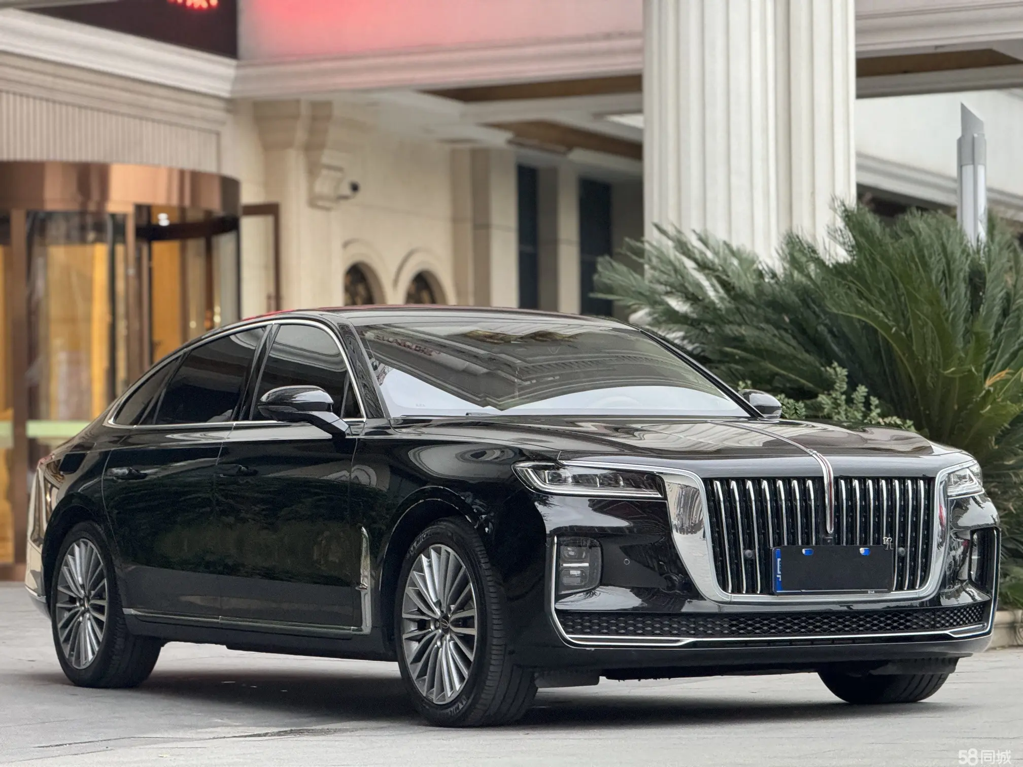 HongQi H9 2022 car image #3