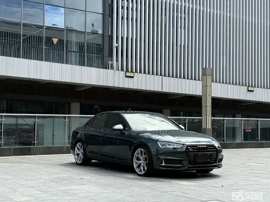 Wuling S4 2018 car image #3