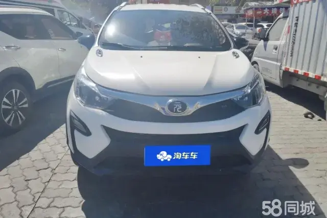 BYD Yuan 2017 #3 BYD Yuan 2017 car image #3