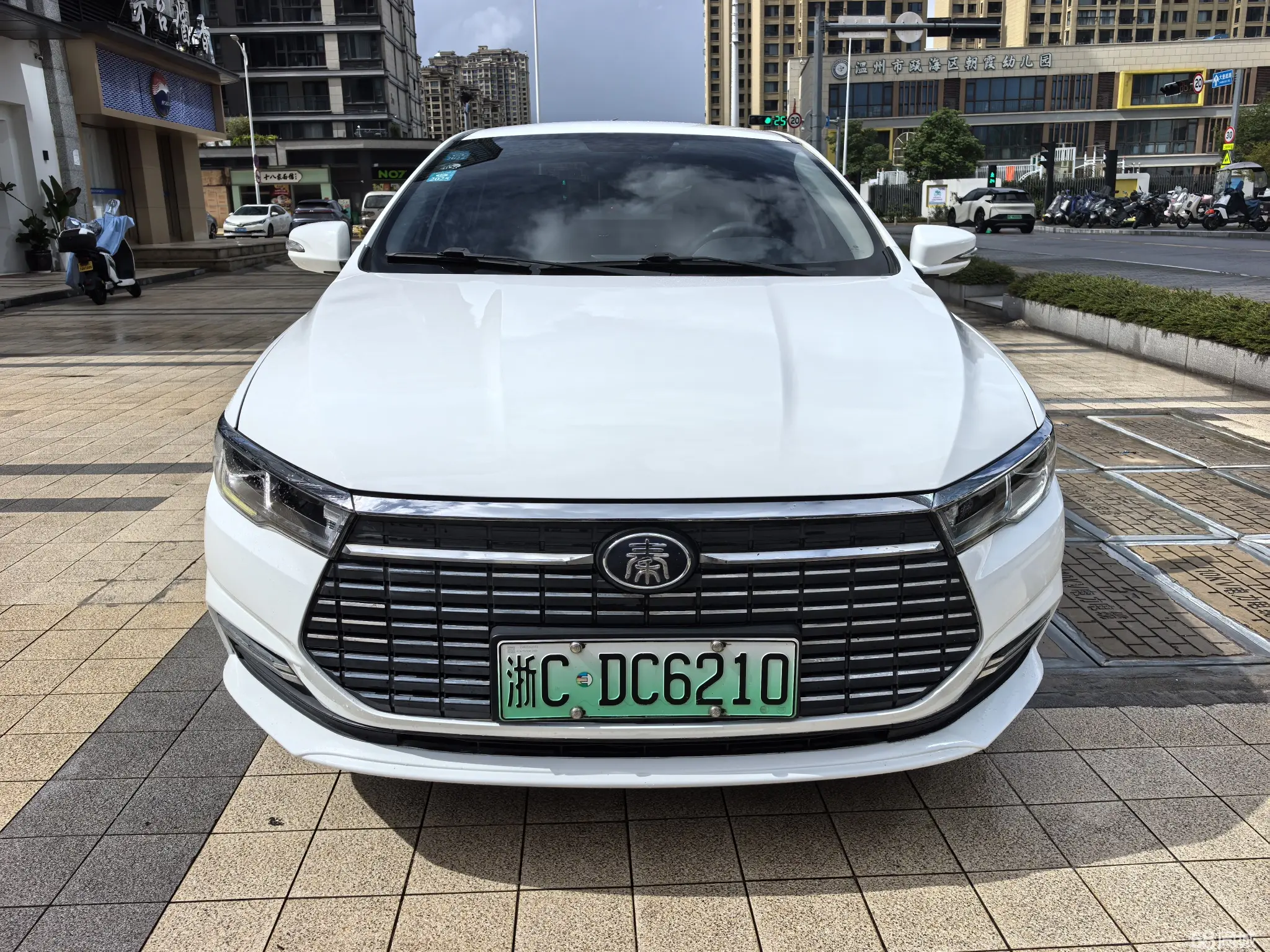 BYD Qin New Energy 2021 car image #3