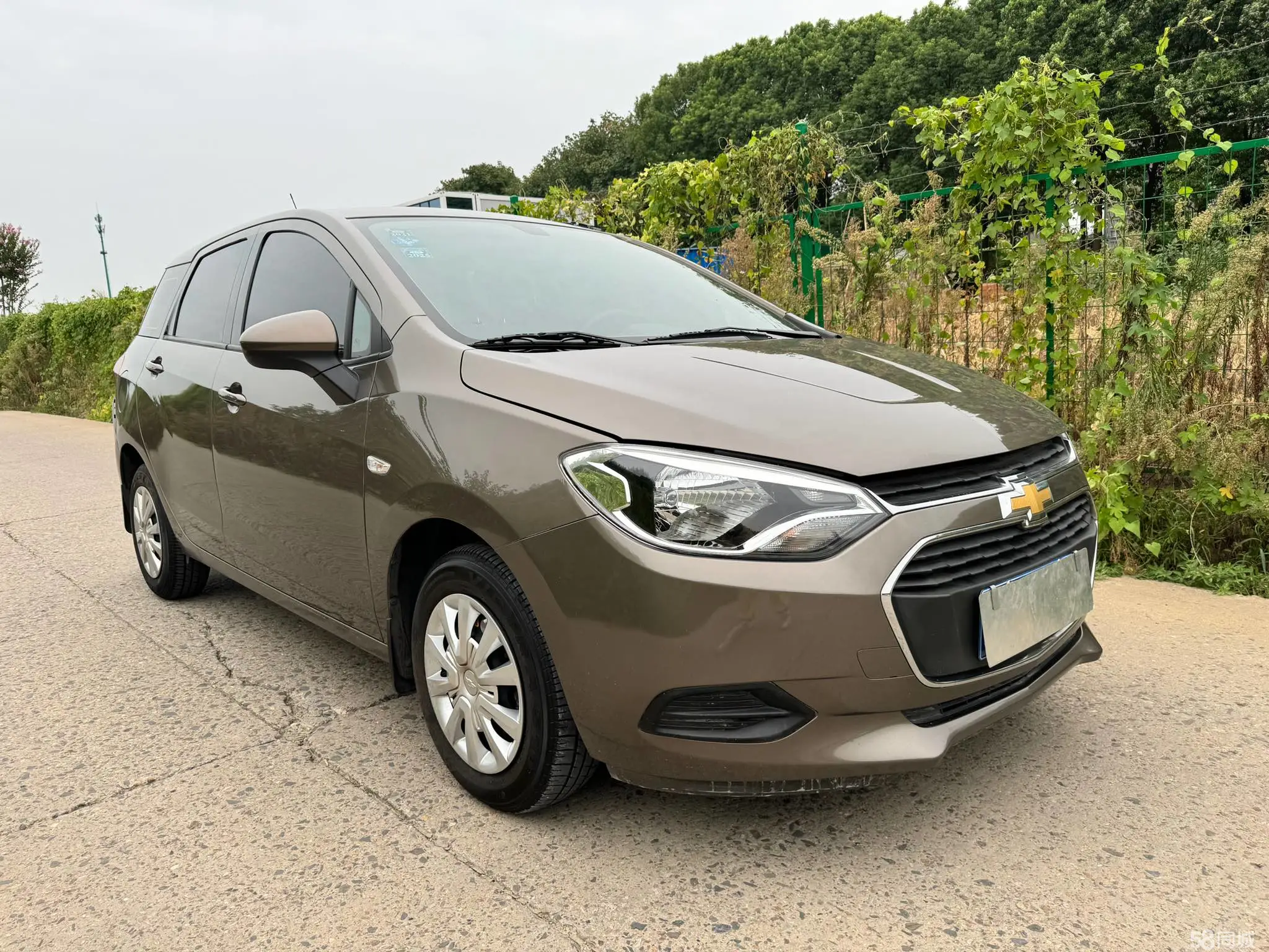 Chevrolet Lova RV 2016 #3 Chevrolet Lova RV 2016 car image #3