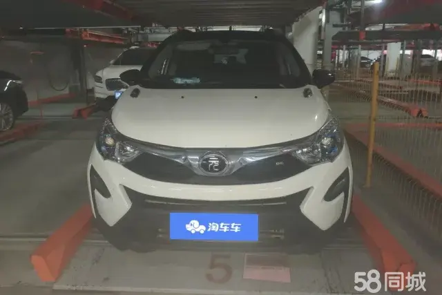 BYD Yuan 2016 car image #3