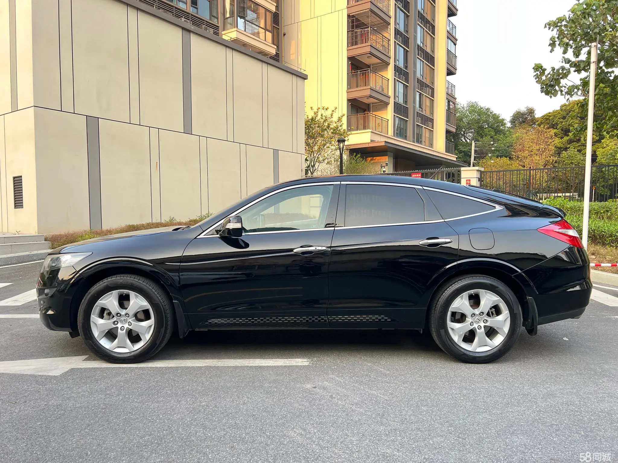 Honda CROSSTOUR 2014 car image #3