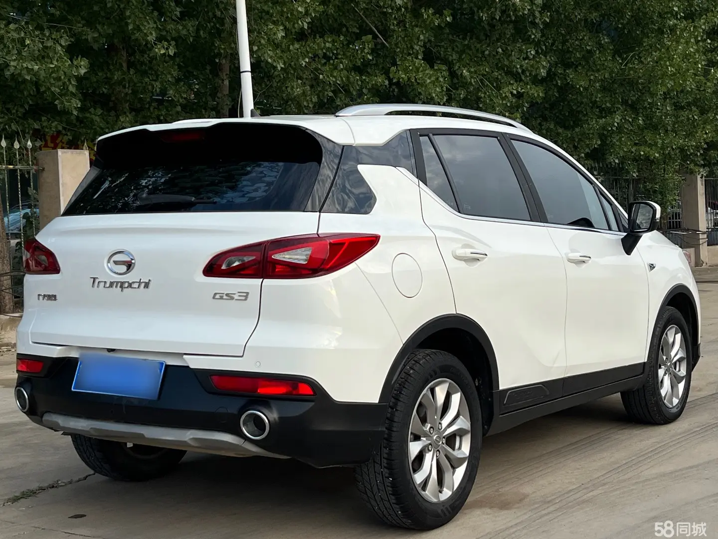 GAC Trumpchi GS3 2018 car image #3