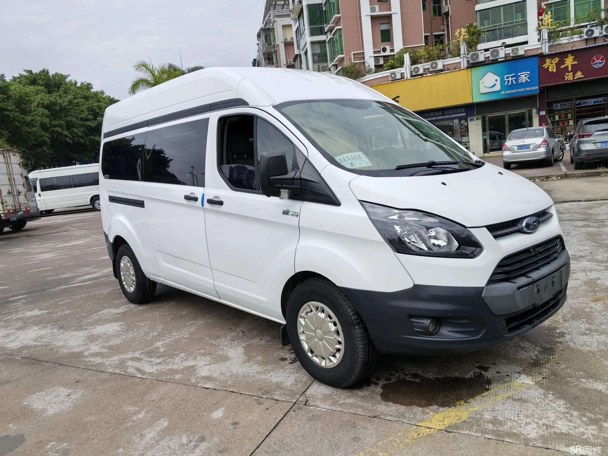 Ford Transit 2020 car image #3