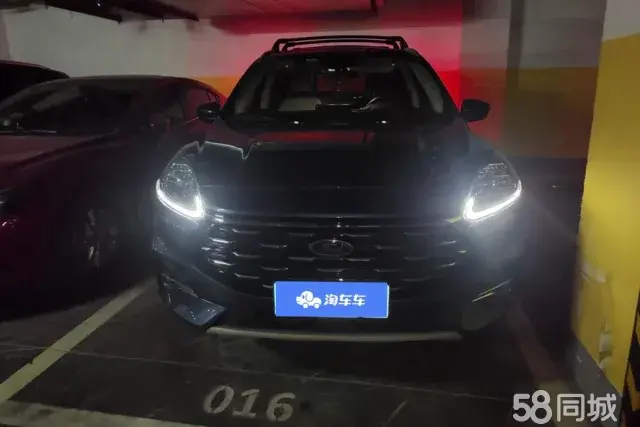 Ford Escape 2022 immagine di auto #3