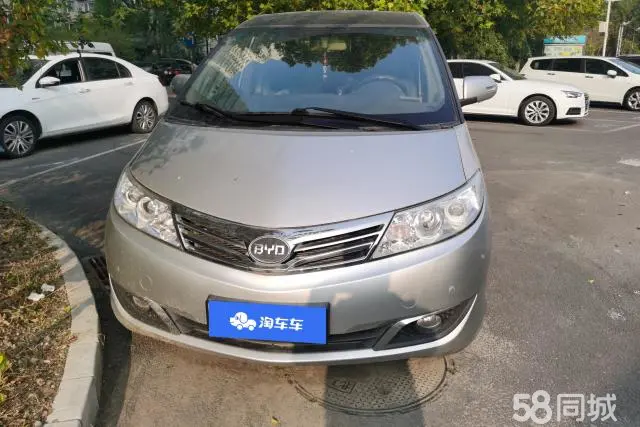 BYD M6 2015 car image #3