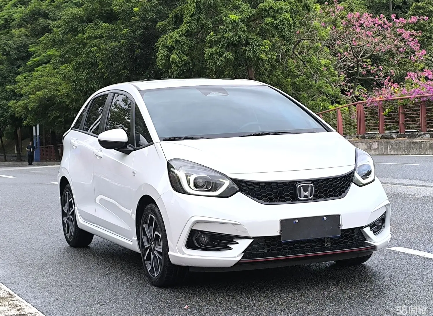 Honda LIFE 2021 car image #3