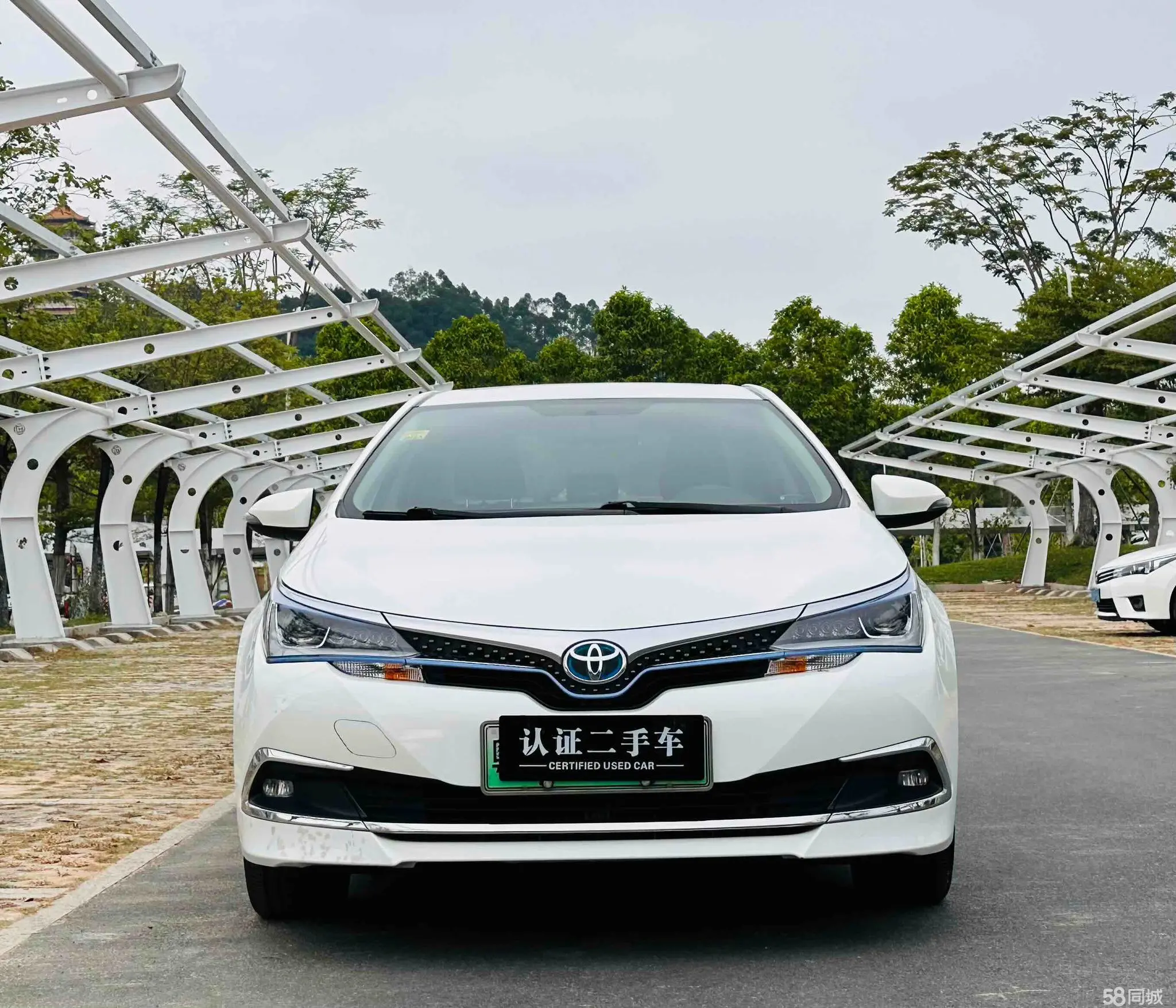 Toyota Corolla Hybird E+ 2019 immagine di auto #3