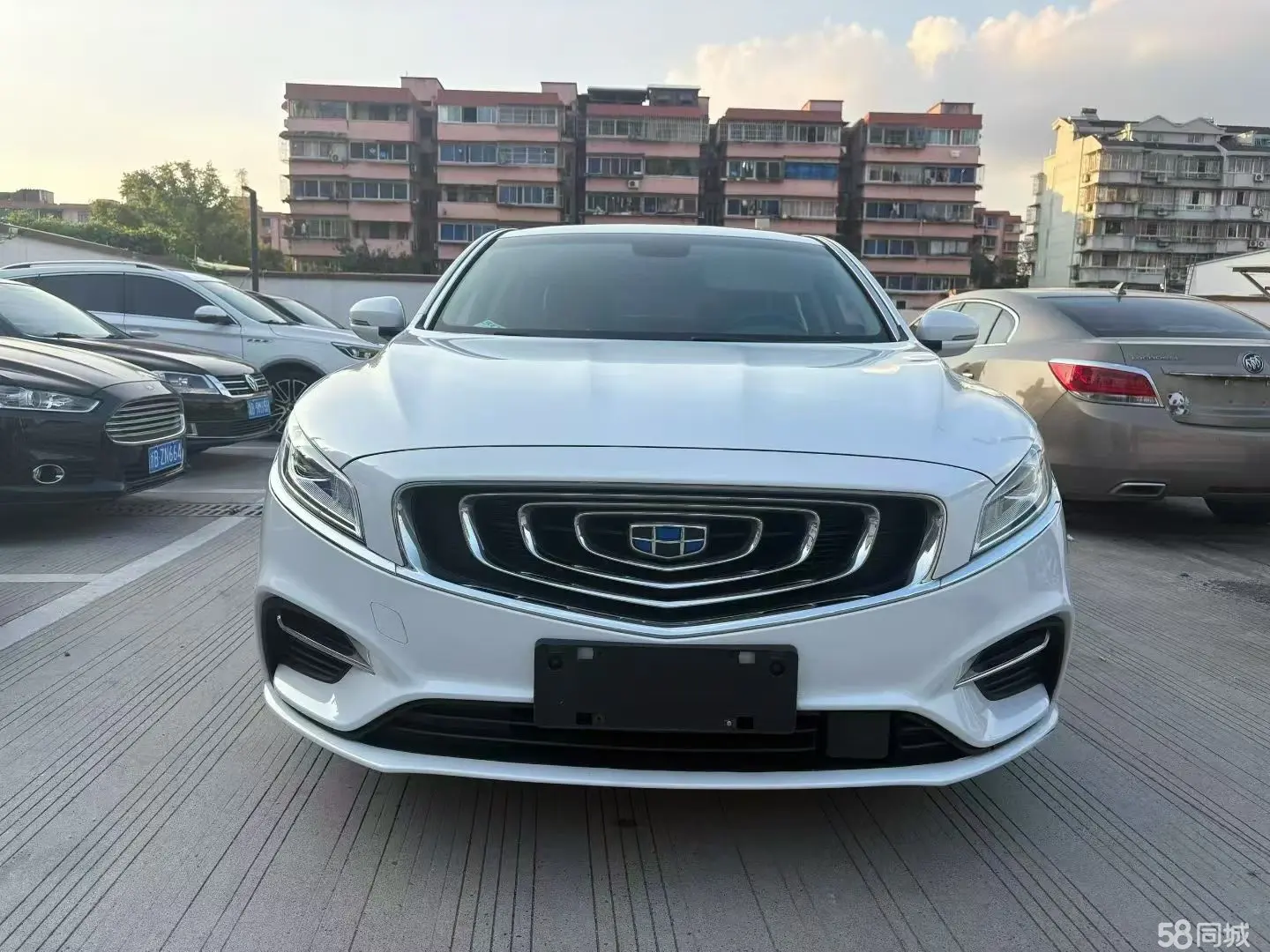 GEELY Ulion New Energy 2018 #3 GEELY Ulion New Energy 2018 car image #3