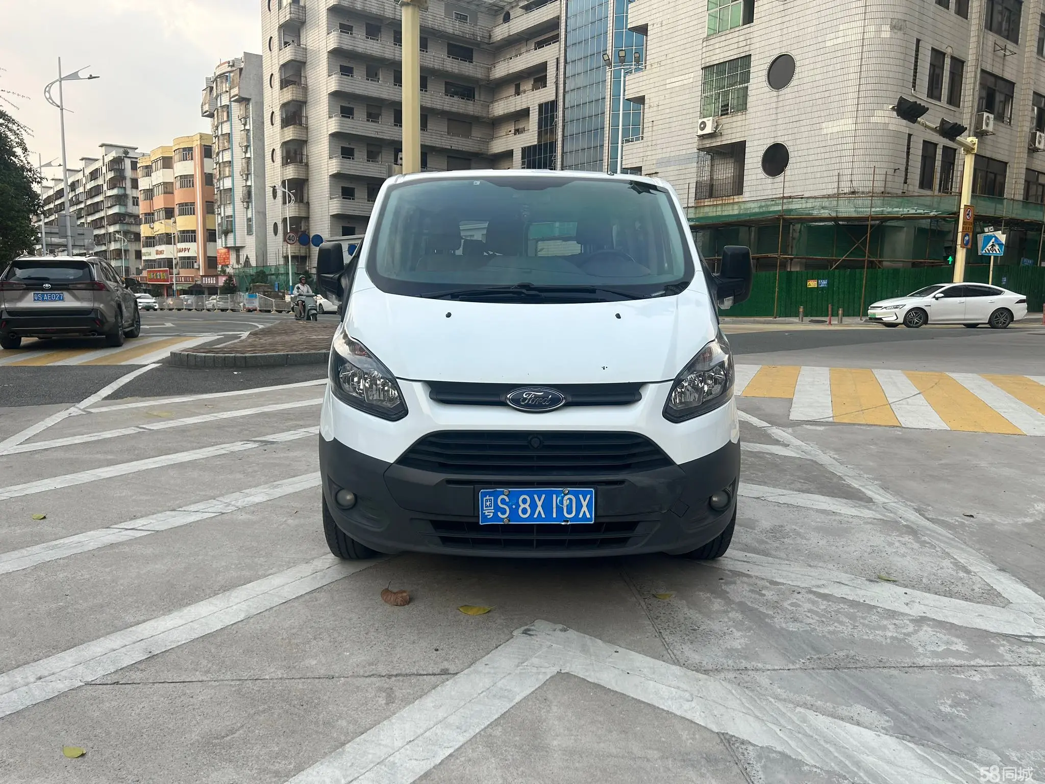 Ford Transit 2019 car image #3