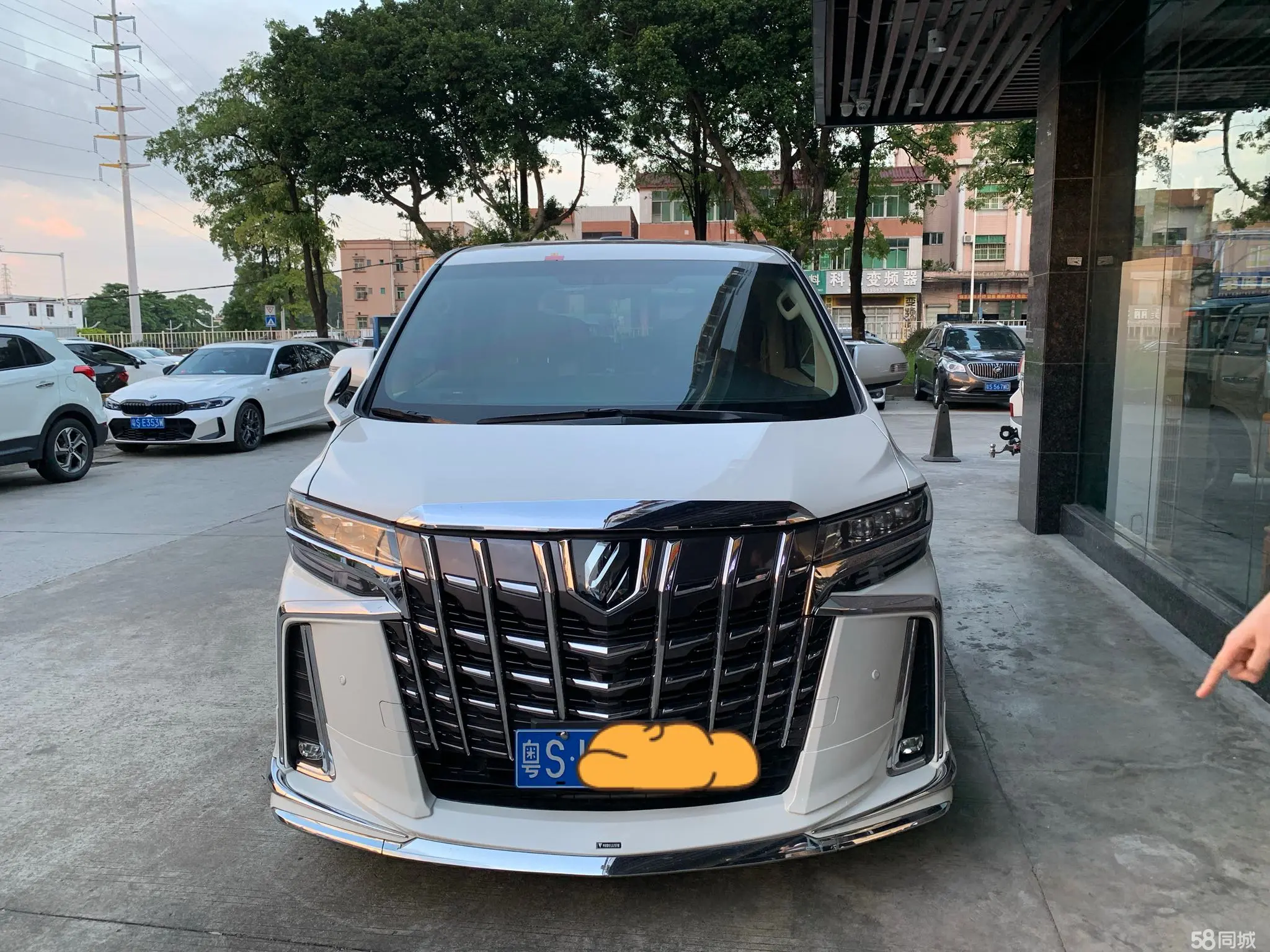 丰田 埃尔法 2013 汽车图片 #3