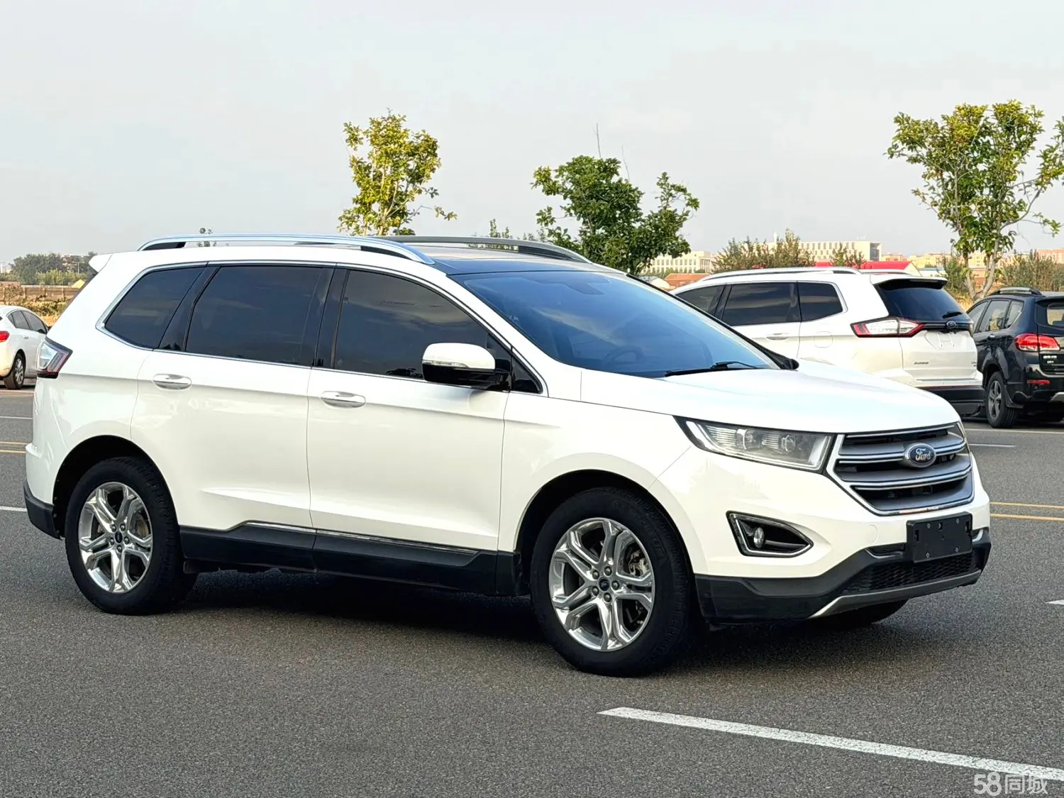 Ford Edge 2019 car image #3