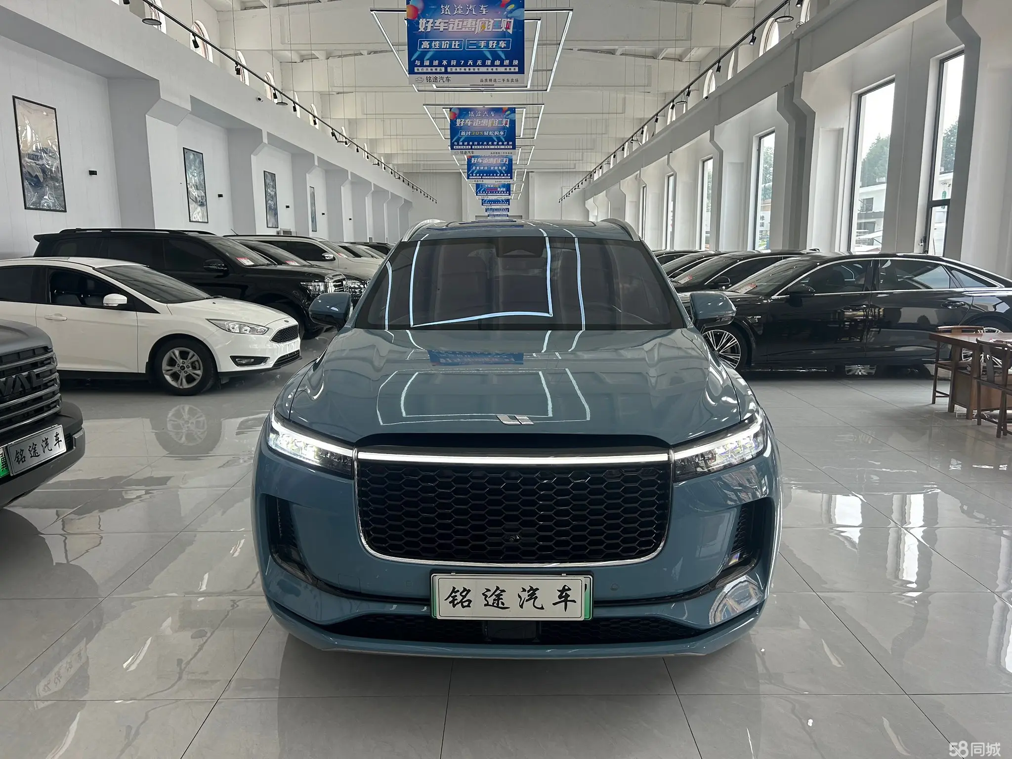 理想汽车 理想i6 2021 汽车图片 #3