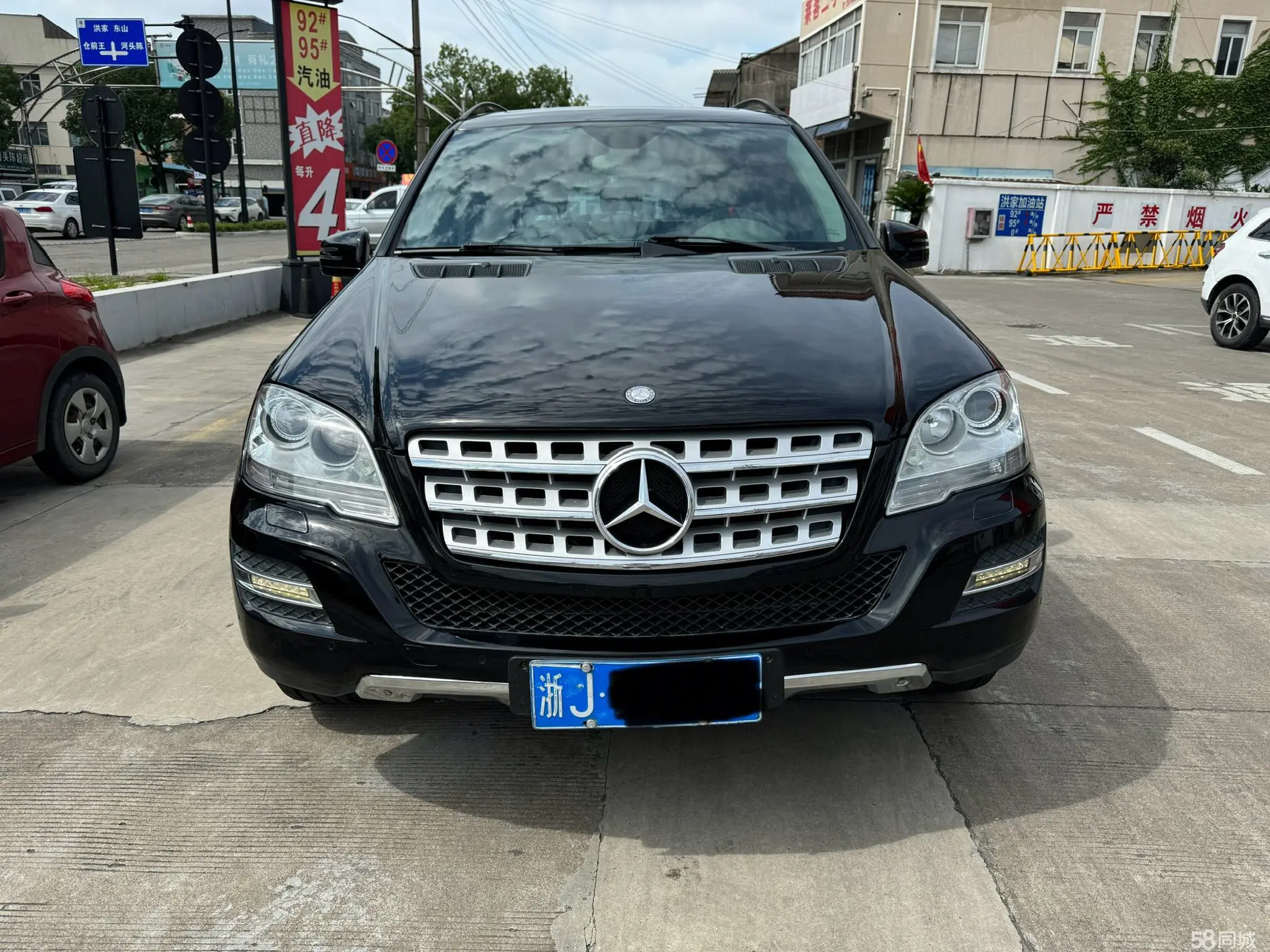 Mercedes-Benz M Class 2011 car image #3