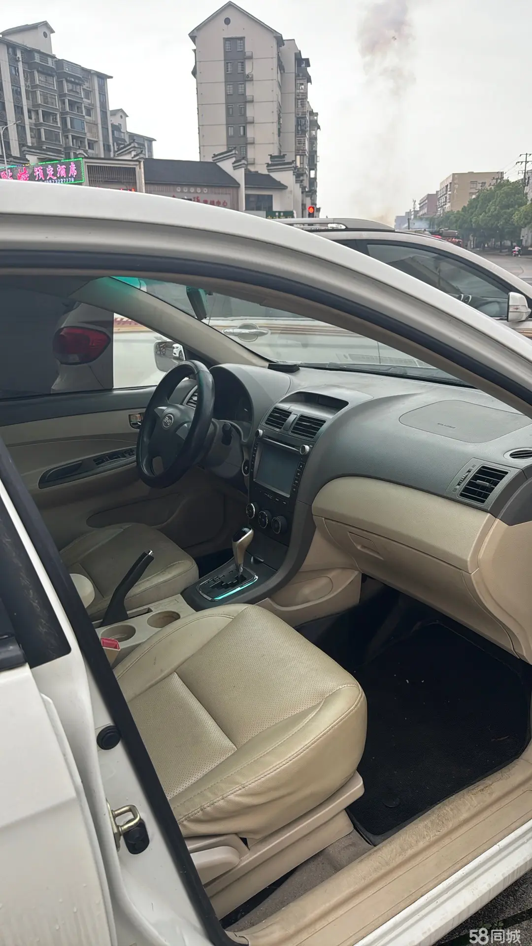 BYD L3 2013 car image #3