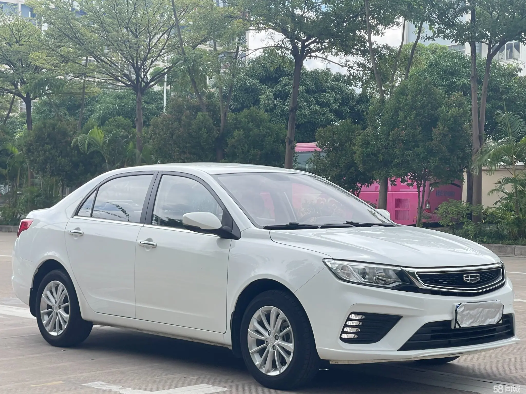 GEELY Vision 2019 image de voiture #3