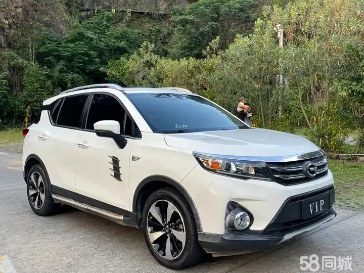 GAC Trumpchi GS3 2019 car image #3