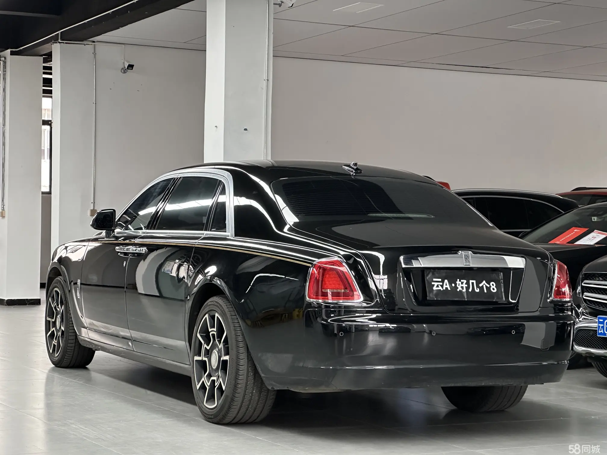 劳斯莱斯 古思特 2014 汽车图片 #3