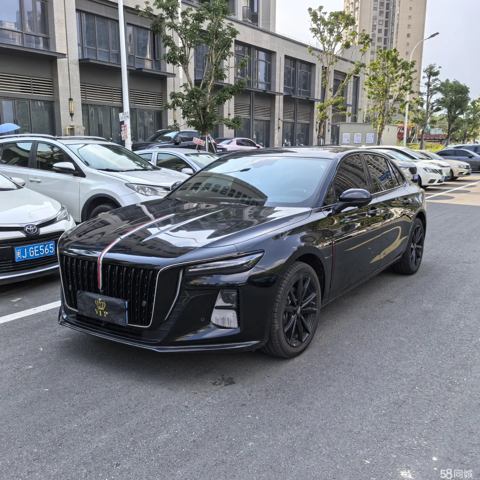 HongQi H5 2024 car image #3