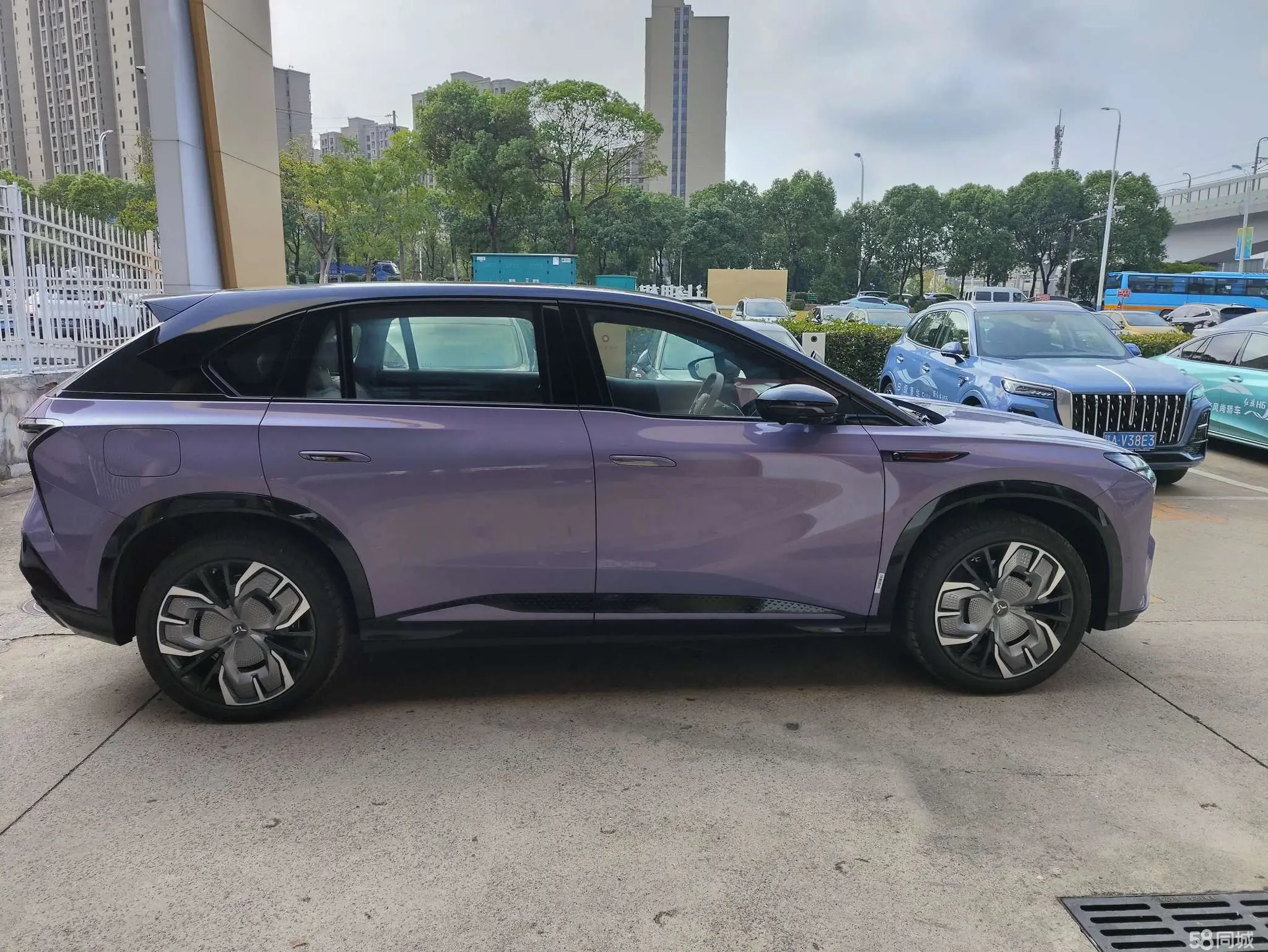 HongQi TianGong 08 2024 car image #3