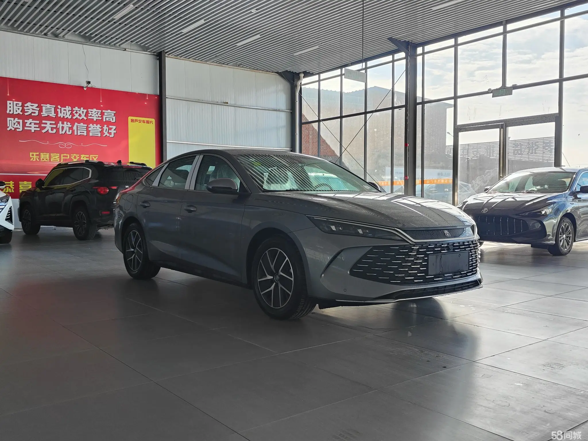 BYD Qin L 2025 immagine di auto #3