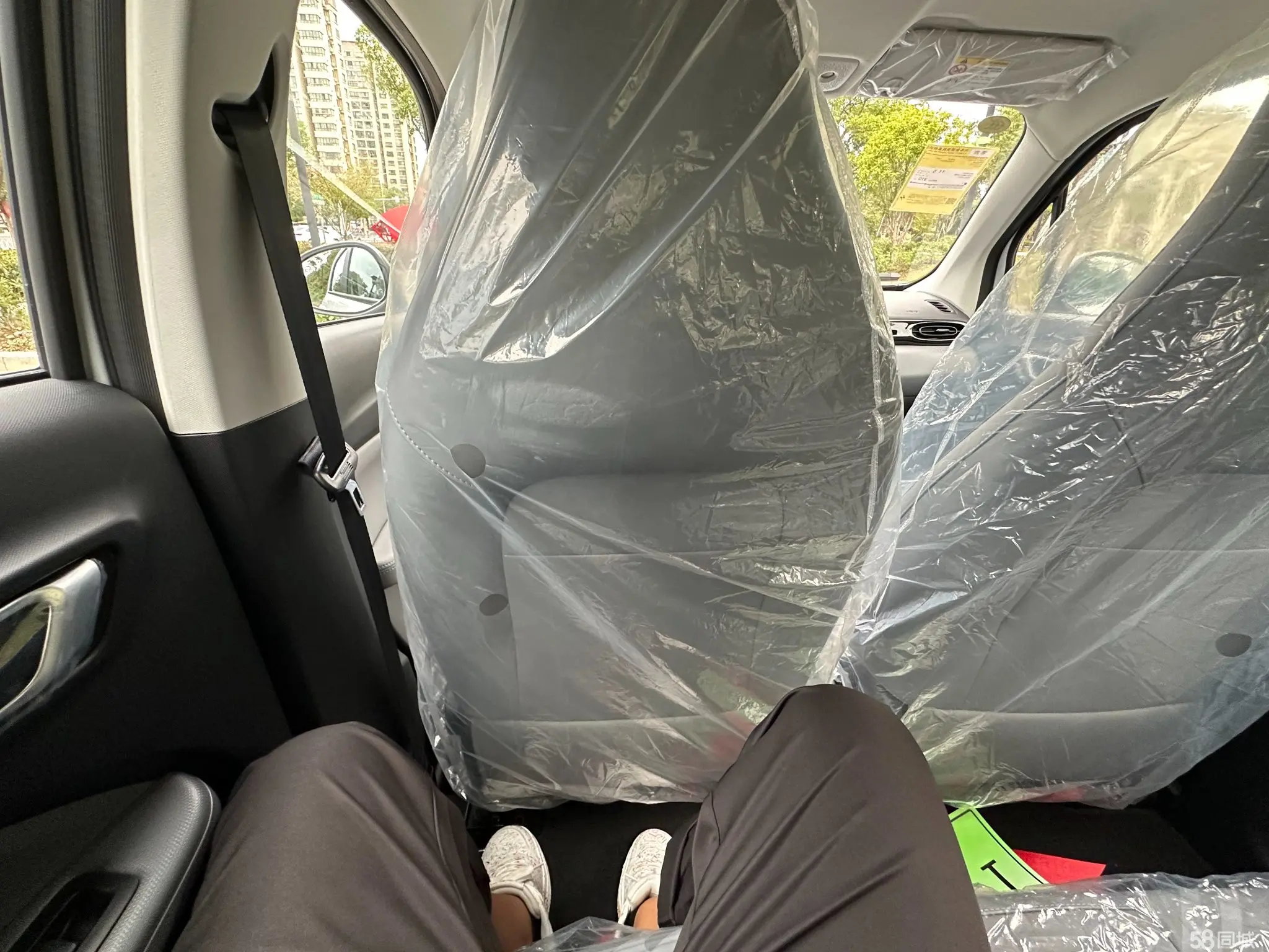 零跑汽车 零跑T03 2025 汽车图片 #3