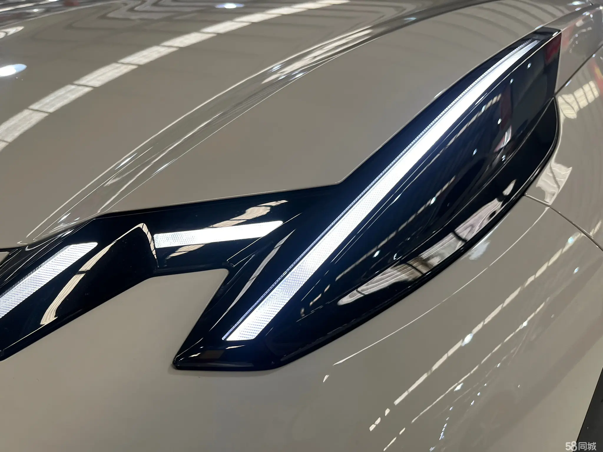 极氪 极氪X 2023 汽车图片 #3