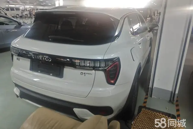 Lynk & Co 01 EM-P 2020 car image #3